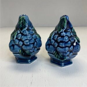 Mood Indigo Salt & Pepper Shakers E2371 Vintage 1970s MCM Inarco